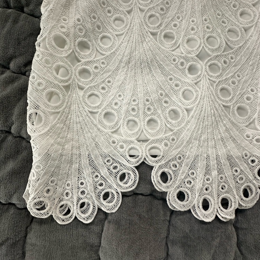 Anthropologie White Lace Sleeveless Top - Picture 3 of 4